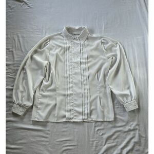 Yves St. Clair Pleated White Long Sleeve Collared Blouse, Size 14, Button Down